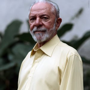 Lula (1:3) - En afhugget finger og et oprør